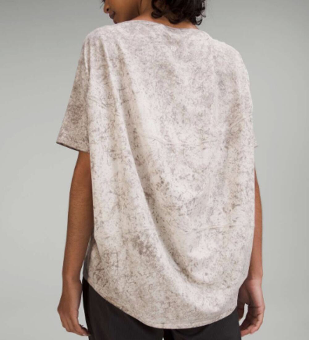 Lululemon Back In Action Vitasea Tee Size 4 Cirrus Wash White Opal Oversized
